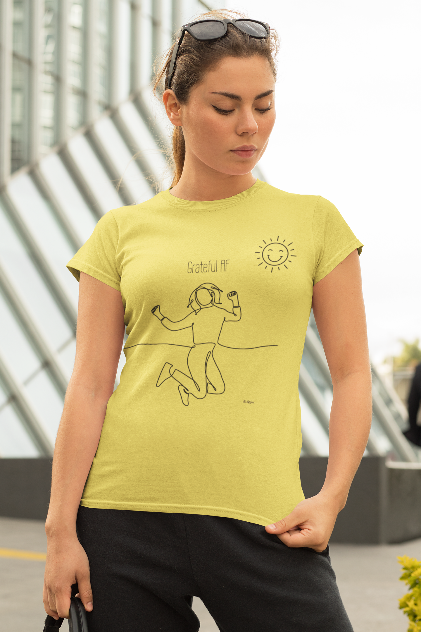 Grateful AF – Women’s Soft Tee